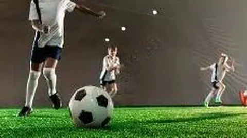 张本智和在WTT重庆冠军赛中晋级八强